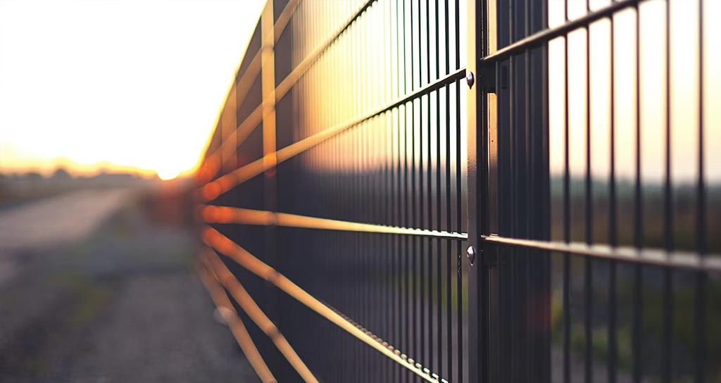 Benefits of Hiring a Professional Fence Company in Newtown, CT​